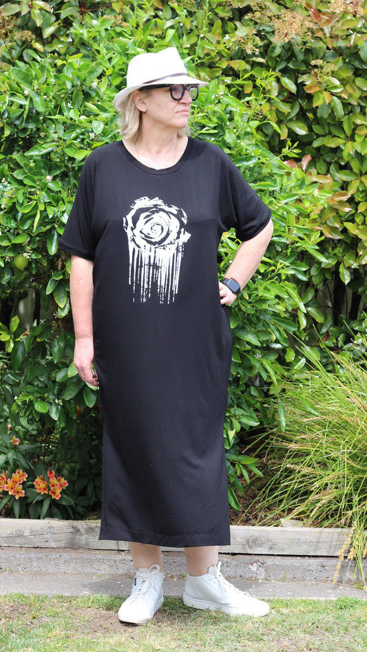 tee dress black - crying rose