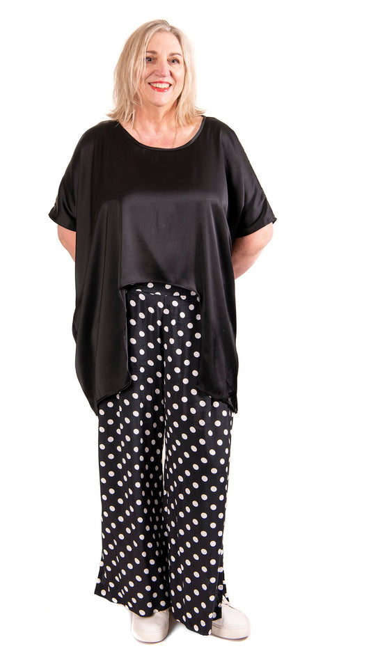 curve top - black satin viscose
