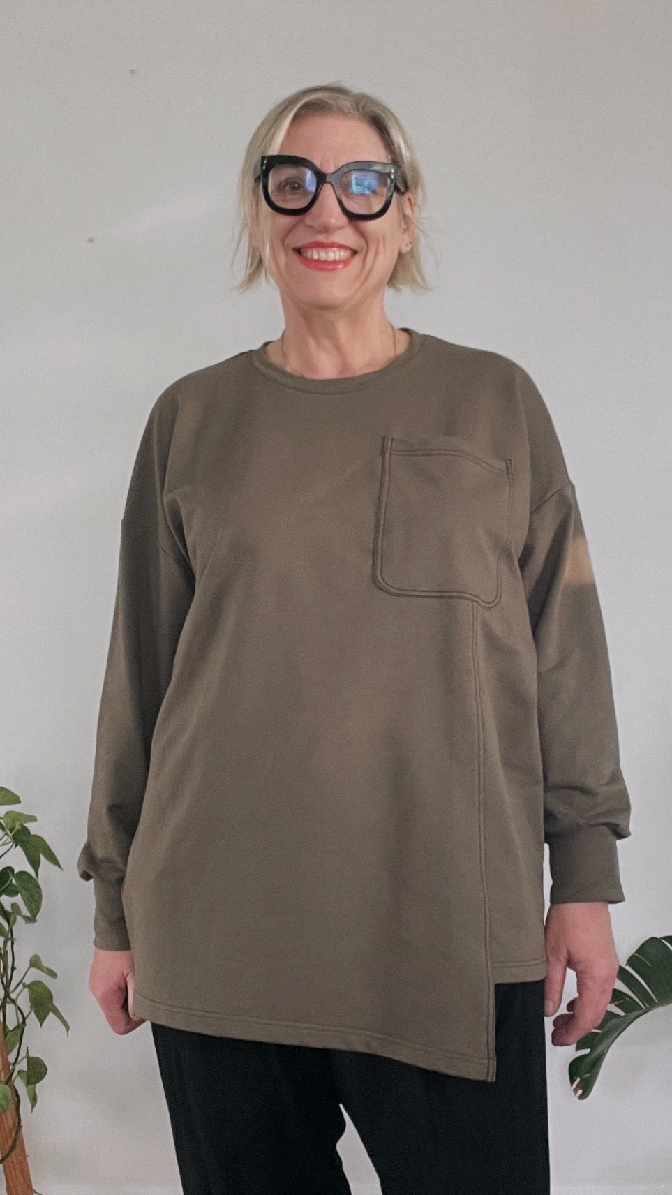 Patch Pocket Sweat - Khaki
