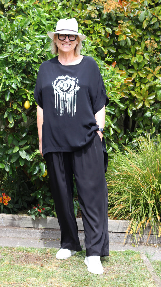 fluid top - crying rose print