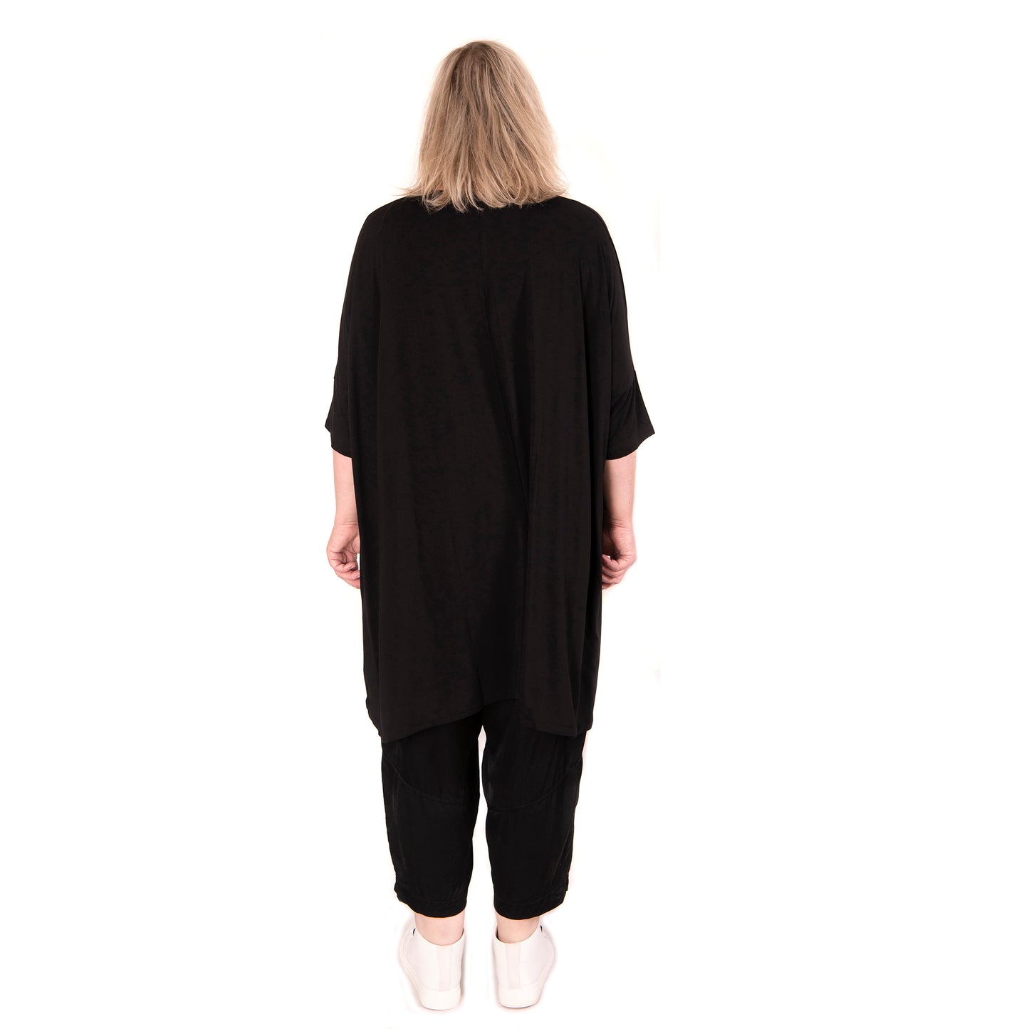 flow top black - squiggle