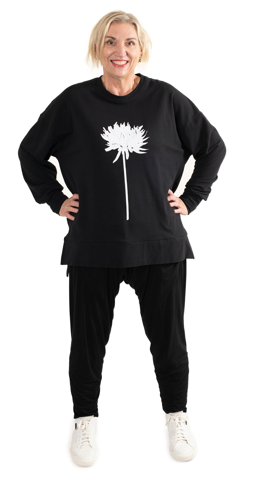 storm sweat black - dahlia