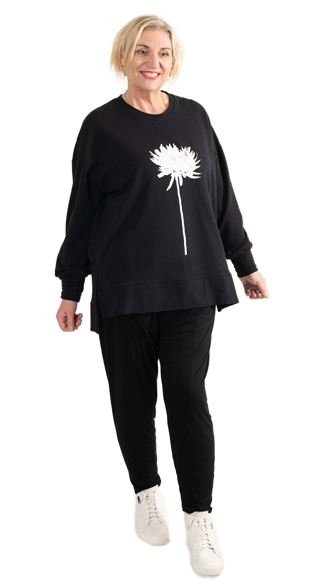 storm sweat black - dahlia