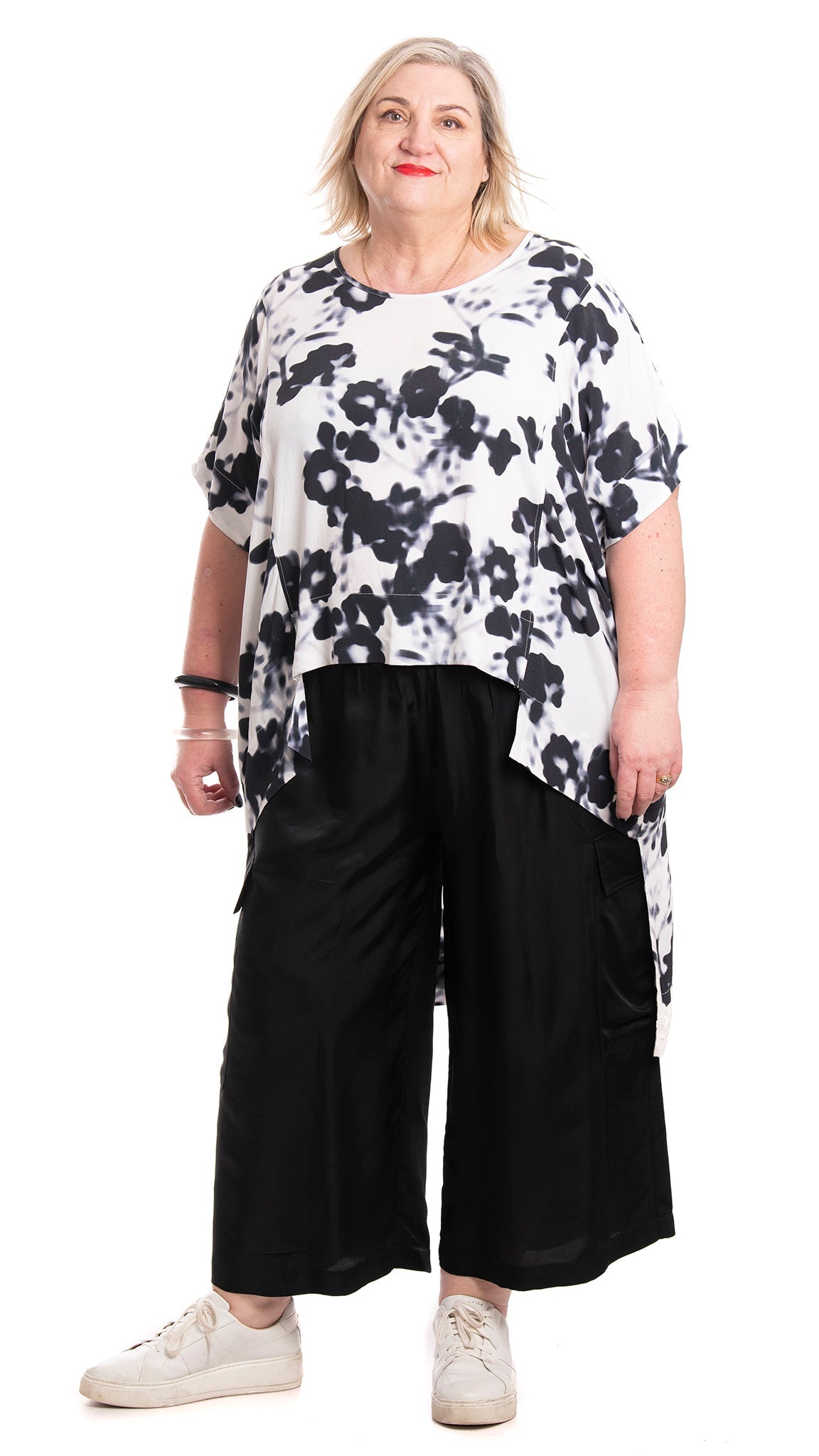 muse pant black satin